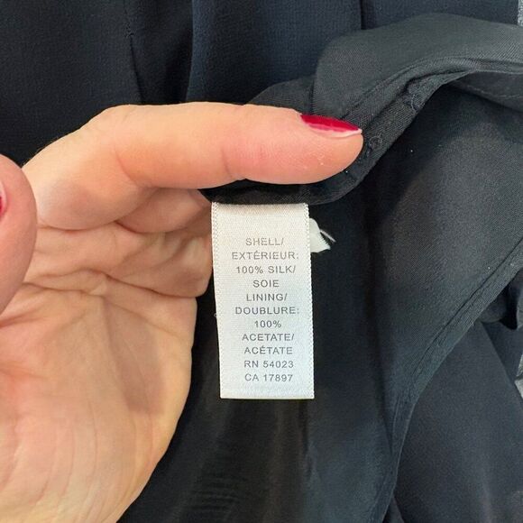 Banana Republic Pleated Silk Mini Skirt With A Wide Silk Waist Band sz 4 - Picture 6 of 11